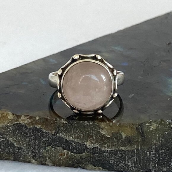 Sterling Silver 925 Round Bezel Set Rose Quartz Cabochon Band Ring Size 6 - Picture 1 of 16